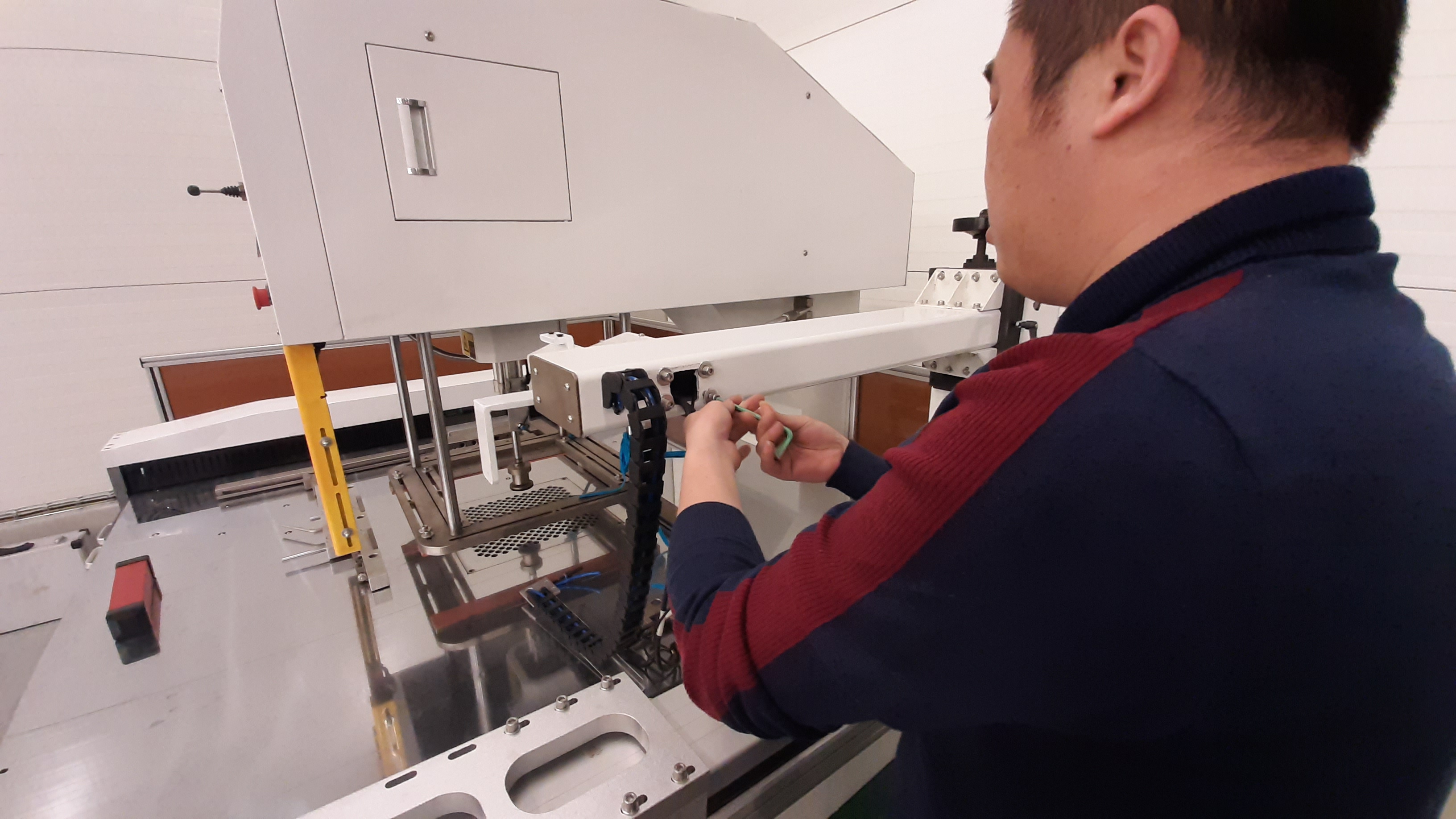 Instalace výlupového stroje YOCO SM-1080 v Graficu